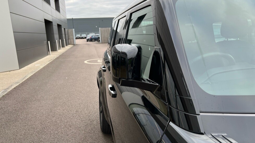 Used Land Rover Defender 2025 for sale - 76868539: Photo 38