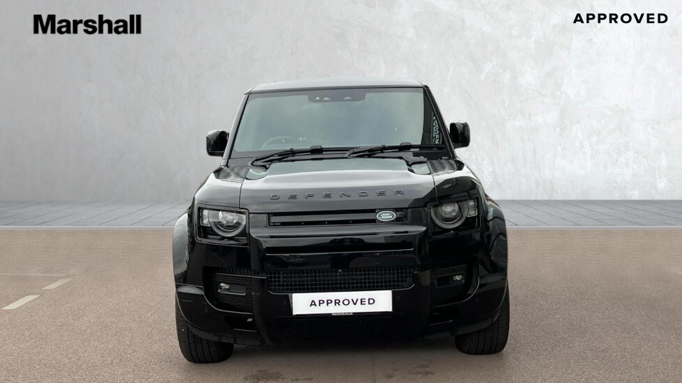 Used Land Rover Defender 2025 for sale - 76868539: Photo 7