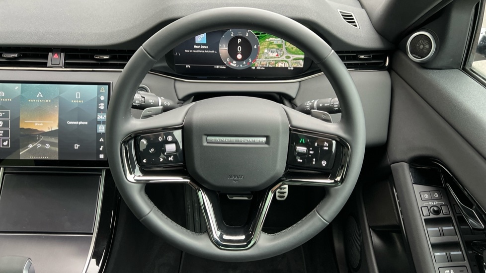 Used Land Rover Range Rover Evoque 2025 for sale - 76966619: Photo 15