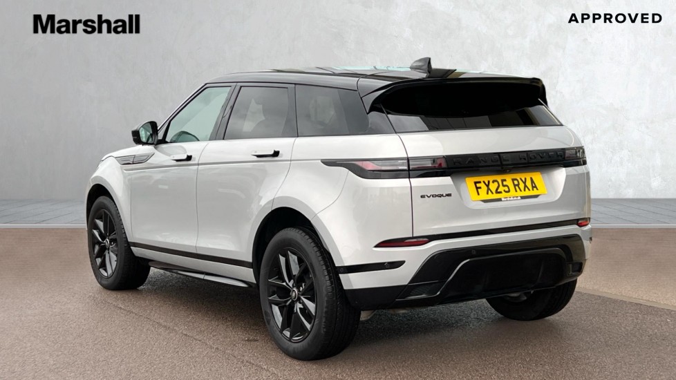 Used Land Rover Range Rover Evoque 2025 for sale - 76966619: Photo 2