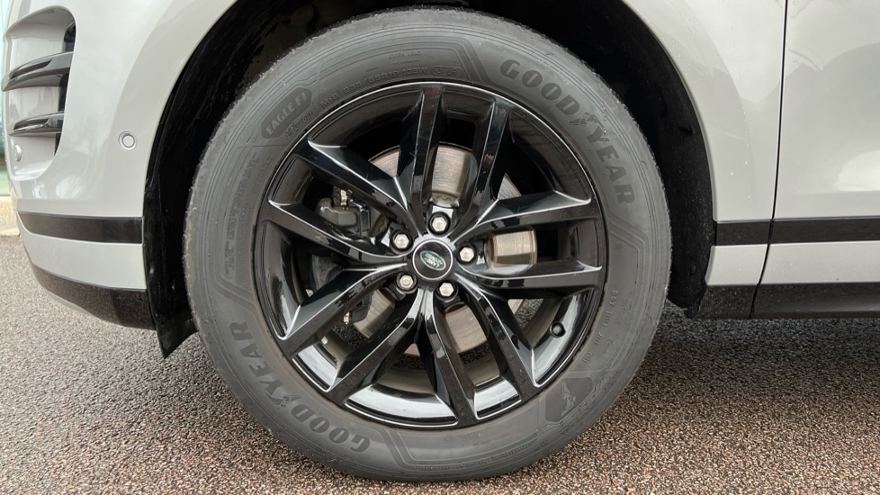 Used Land Rover Range Rover Evoque 2025 for sale - 76966619: Photo 32