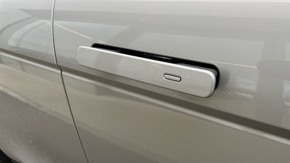 Used Land Rover Range Rover Evoque 2025 for sale - 76966619: Photo 53