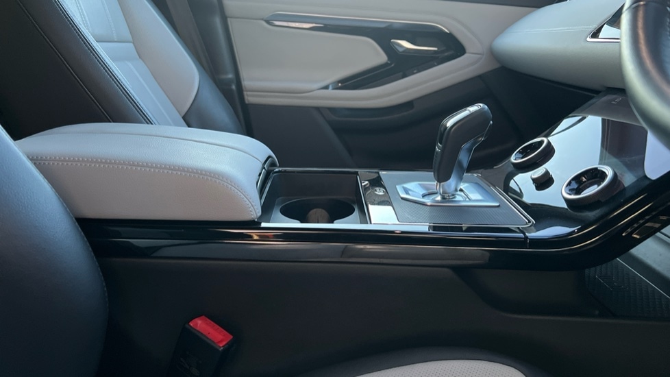 Used Land Rover Range Rover Evoque 2022 for sale - 76873209: Photo 21
