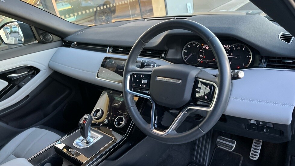 Used Land Rover Range Rover Evoque 2022 for sale - 76873209: Photo 28