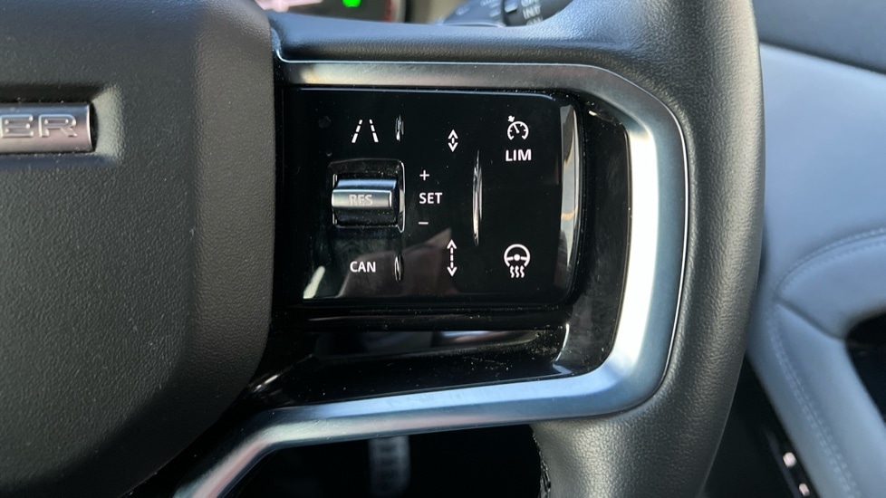 Used Land Rover Range Rover Evoque 2022 for sale - 76873209: Photo 37