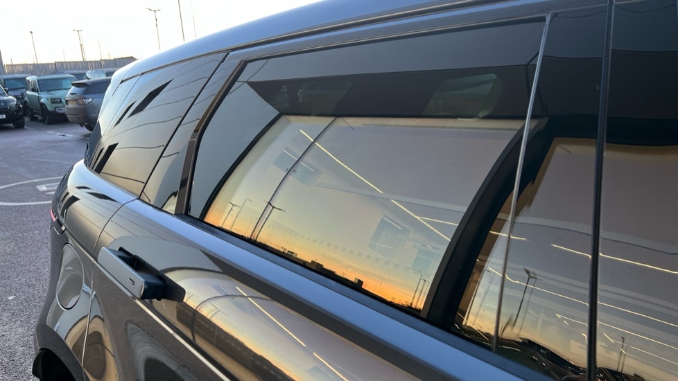 Used Land Rover Range Rover Evoque 2022 for sale - 76873209: Photo 51