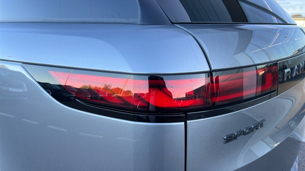 Used Land Rover Range Rover Sport 2023 for sale - 76609474: Photo 19