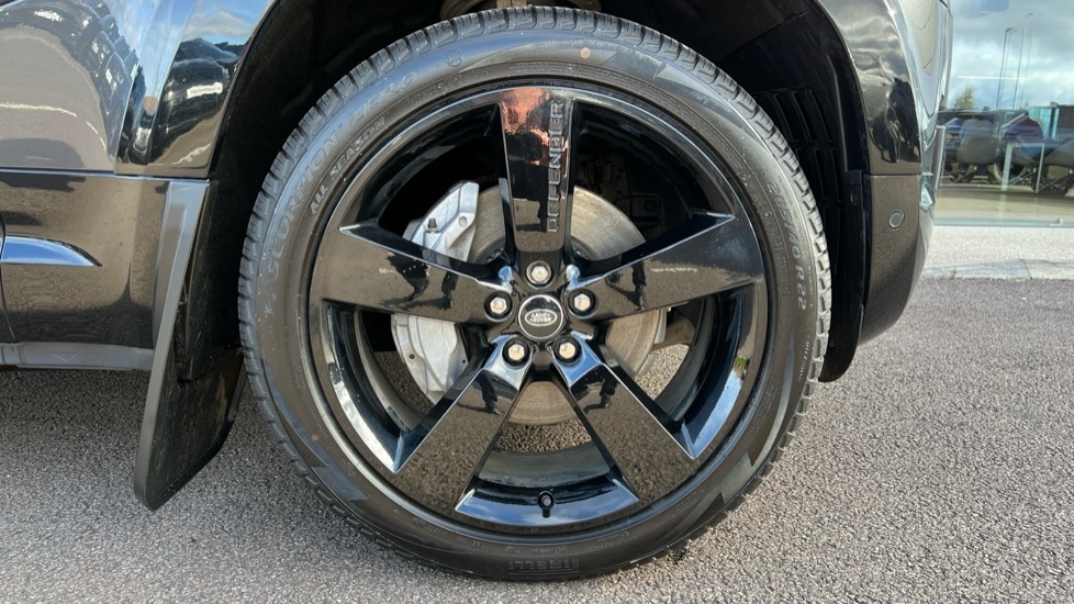 Used Land Rover Defender 2024 for sale - 76869774: Photo 8