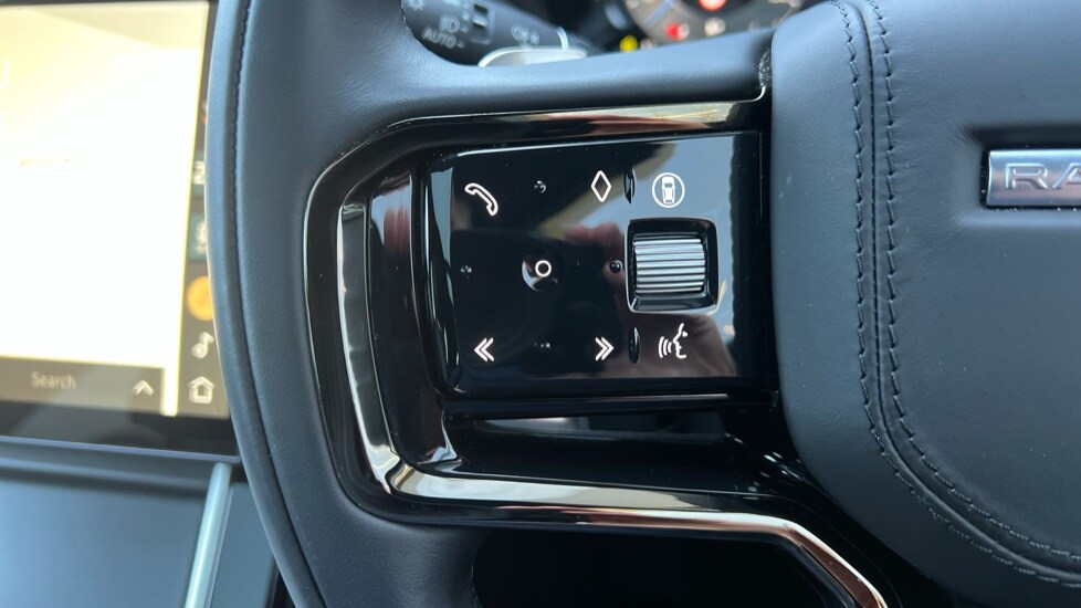 Used Land Rover Range Rover Velar 2024 for sale - 76575230: Photo 37