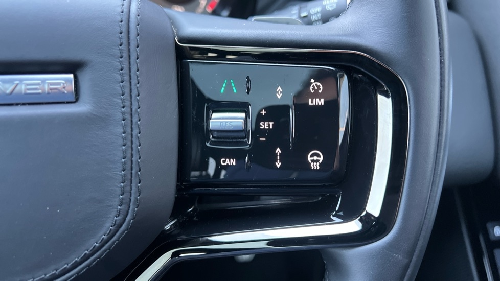 Used Land Rover Range Rover Velar 2024 for sale - 76575230: Photo 38