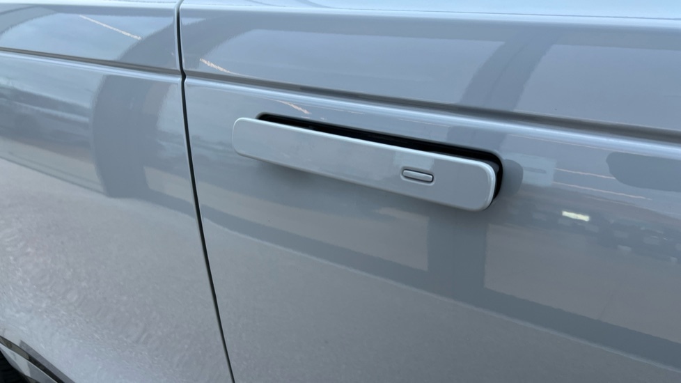 Used Land Rover Range Rover Velar 2024 for sale - 76575230: Photo 52