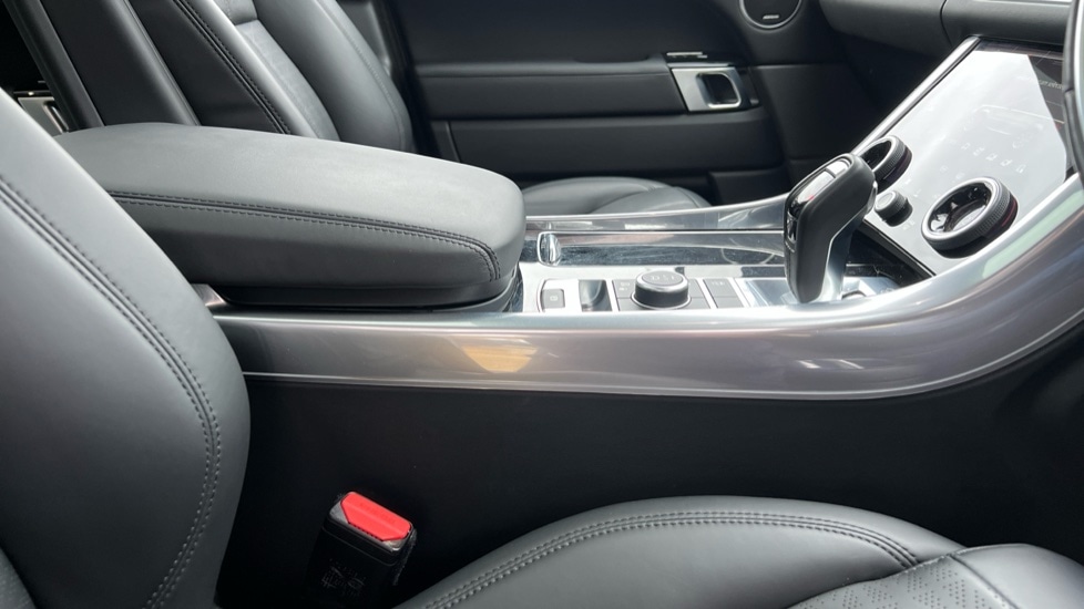 Used Land Rover Range Rover Sport 2021 for sale - 76872209: Photo 22