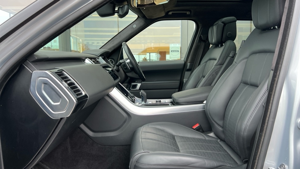 Used Land Rover Range Rover Sport 2021 for sale - 76872209: Photo 3