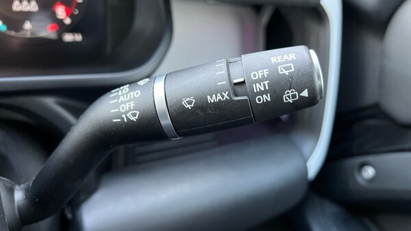 Used Land Rover Defender 2024 for sale - 76161302: Photo 38