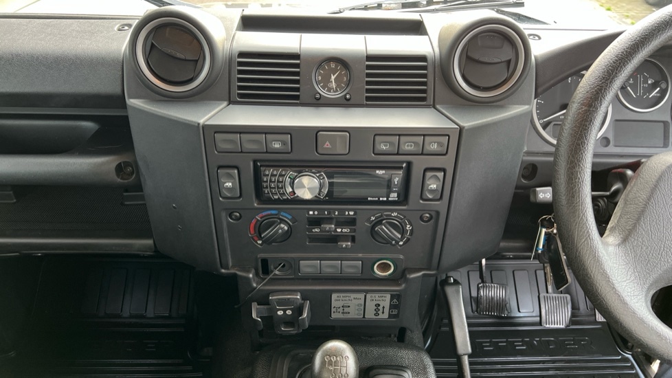 Used Land Rover Defender 2010 for sale - 77018300: Photo 29