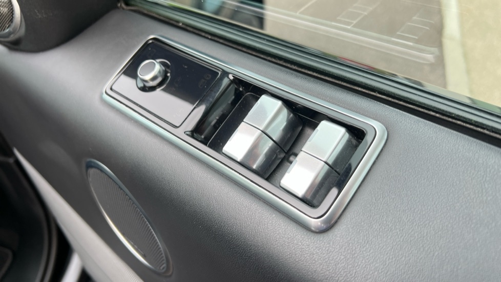 Used Land Rover Range Rover Sport 2021 for sale - 76873828: Photo 35