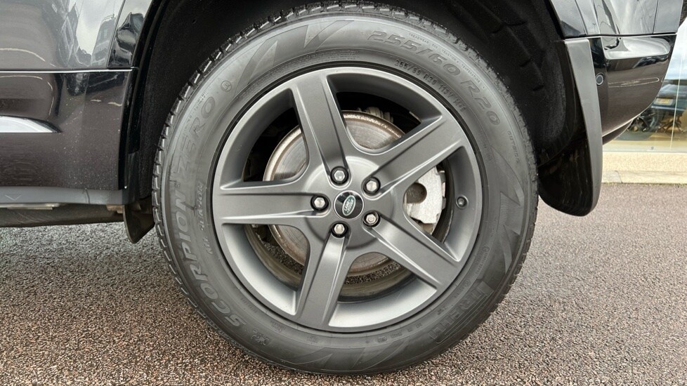 Used Land Rover Defender 2022 for sale - 76874045: Photo 33