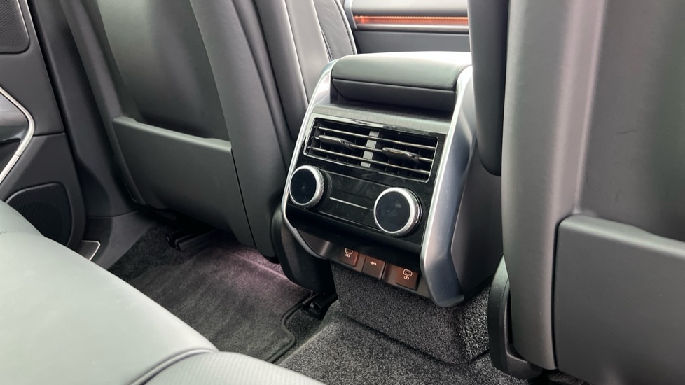 Used Land Rover Range Rover 2024 for sale - 77075702: Photo 18