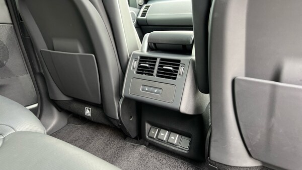 Used Land Rover Discovery 2023 for sale - 76161513: Photo 18