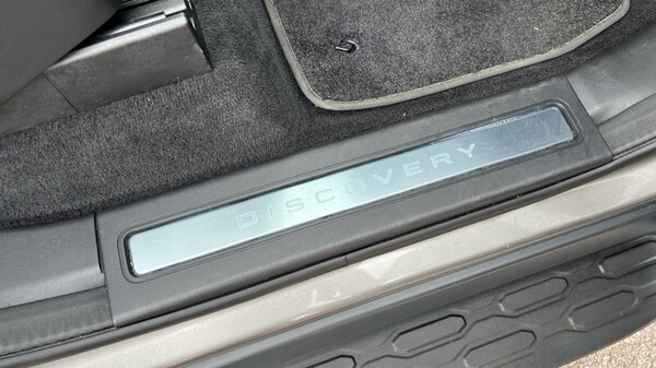 Used Land Rover Discovery 2023 for sale - 76161513: Photo 24