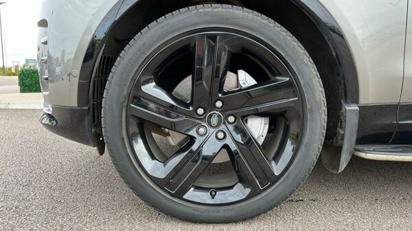 Used Land Rover Discovery 2023 for sale - 76161513: Photo 32