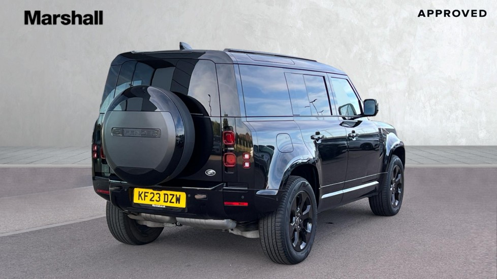 Used Land Rover Defender 2023 for sale - 77031273: Photo 25