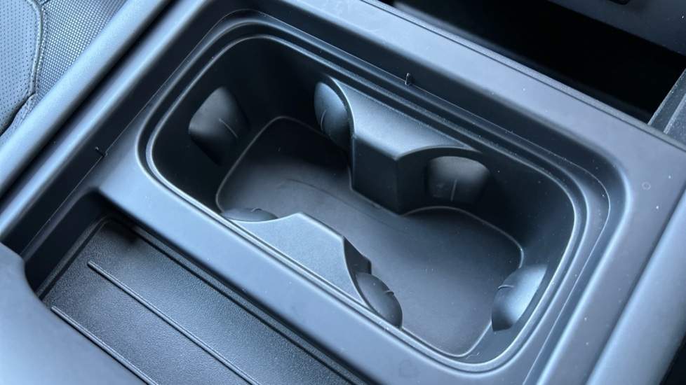 Used Land Rover Defender 2023 for sale - 77031273: Photo 46