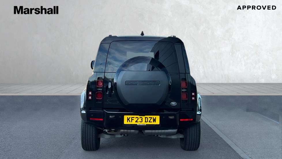 Used Land Rover Defender 2023 for sale - 77031273: Photo 6