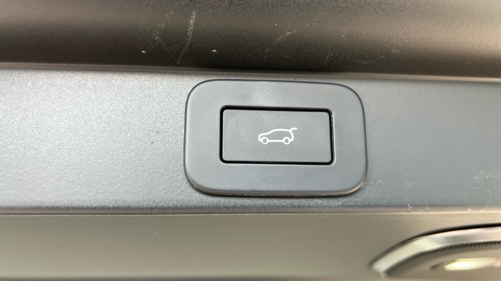 Used Land Rover Range Rover 2023 for sale - 76888869: Photo 65