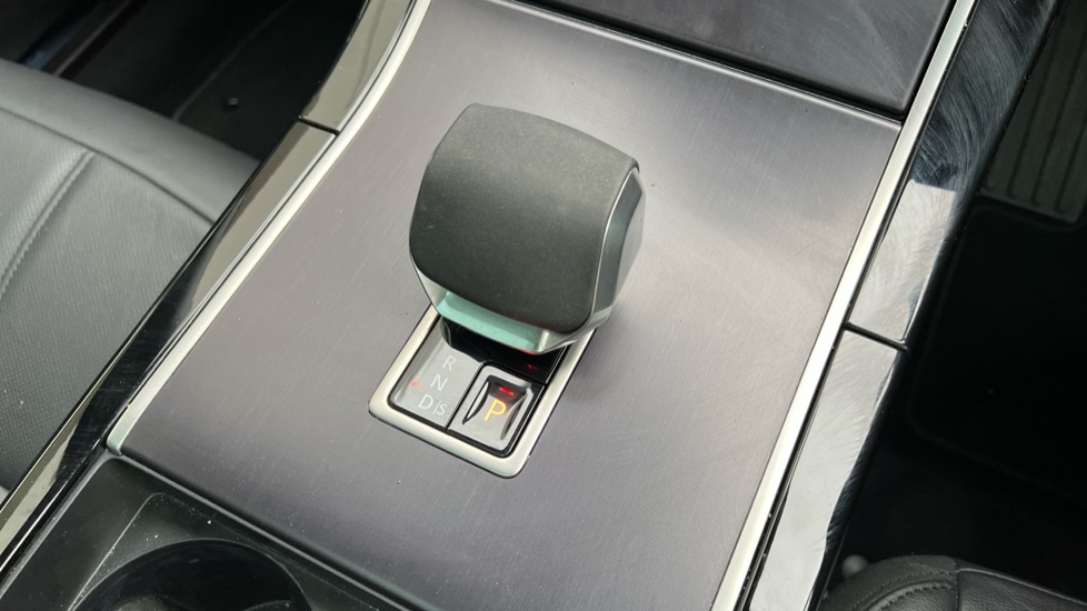 Used Land Rover Range Rover Evoque 2025 for sale - 76869809: Photo 13