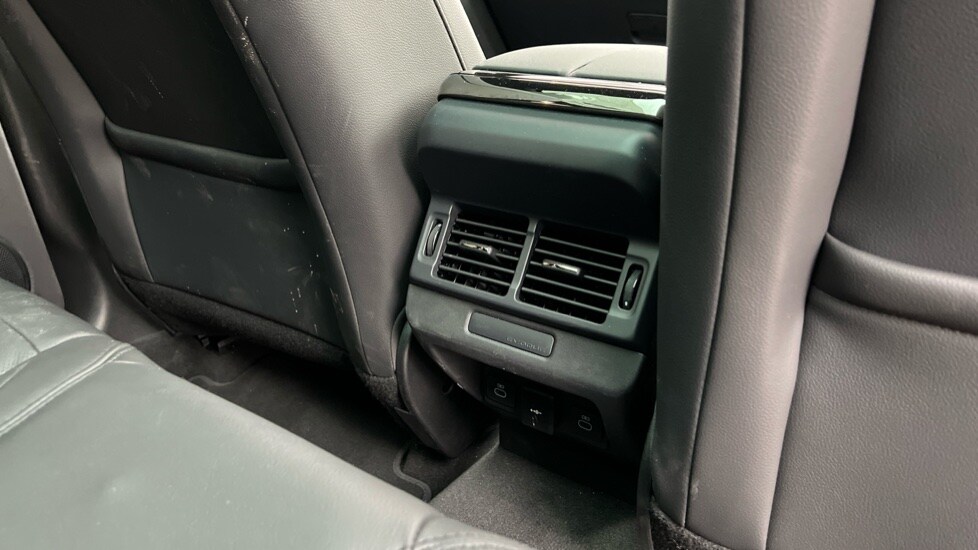 Used Land Rover Range Rover Evoque 2025 for sale - 76869809: Photo 18