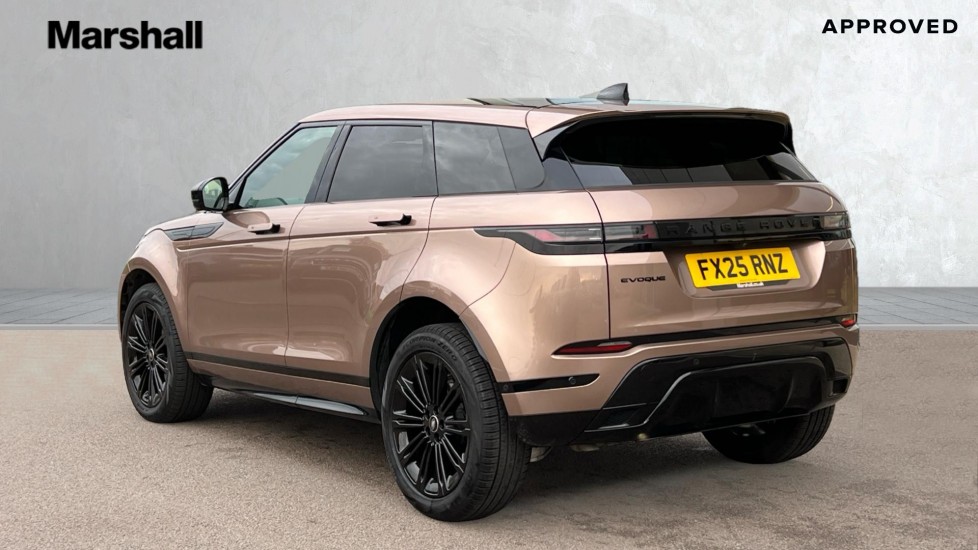 Used Land Rover Range Rover Evoque 2025 for sale - 76869809: Photo 2