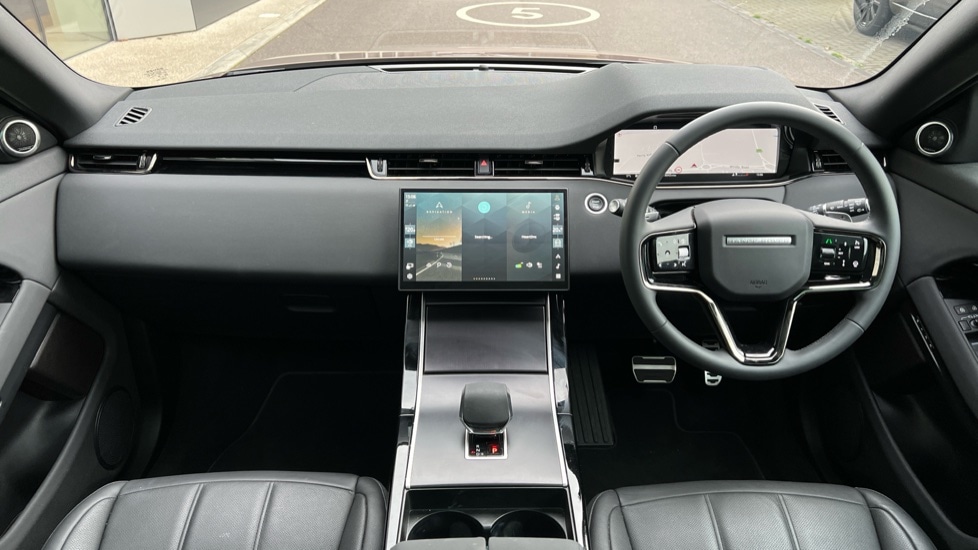 Used Land Rover Range Rover Evoque 2025 for sale - 76869809: Photo 9