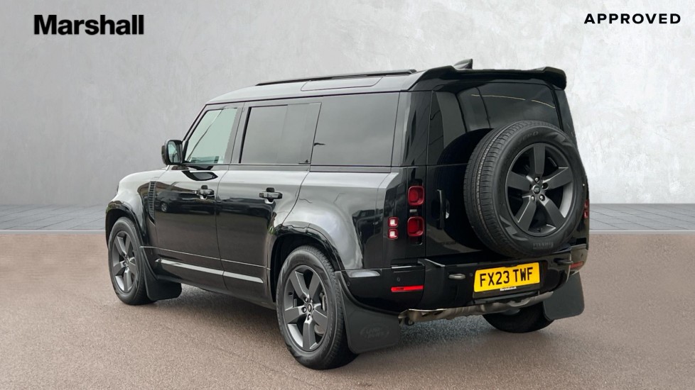 Used Land Rover Defender 2023 for sale - 76842007: Photo 2