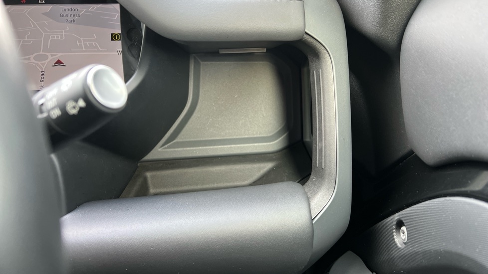 Used Land Rover Defender 2023 for sale - 76842007: Photo 42