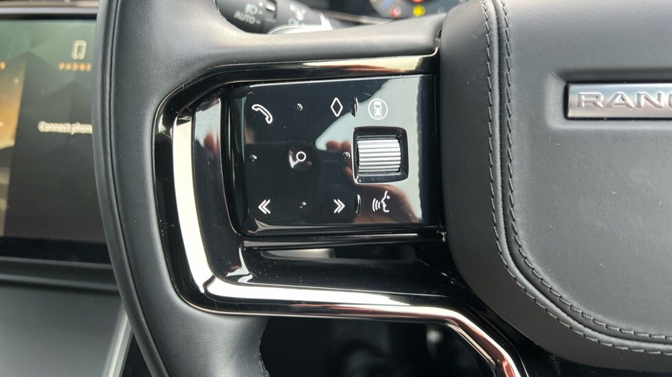 Used Land Rover Range Rover Evoque 2023 for sale - 76873913: Photo 37