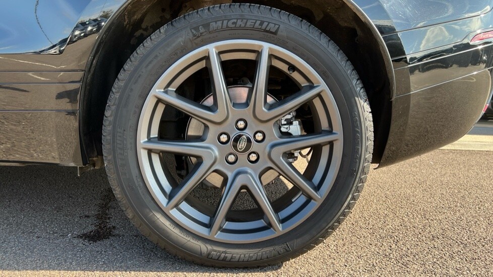 Used Land Rover Range Rover Velar 2025 for sale - 76272886: Photo 33