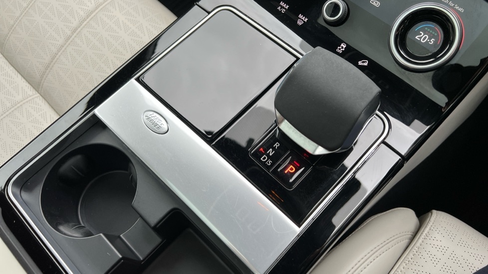 Used Land Rover Range Rover Velar 2021 for sale - 76869212: Photo 13