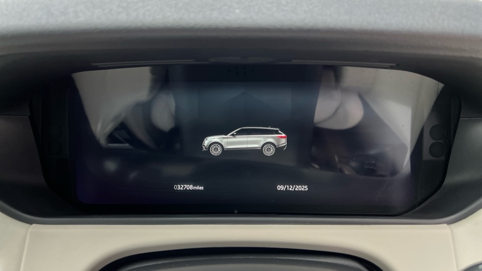 Used Land Rover Range Rover Velar 2021 for sale - 76869212: Photo 16