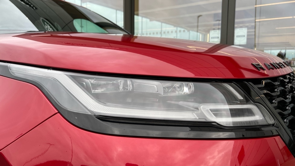 Used Land Rover Range Rover Velar 2021 for sale - 76869212: Photo 17