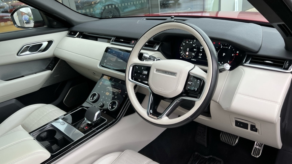 Used Land Rover Range Rover Velar 2021 for sale - 76869212: Photo 28