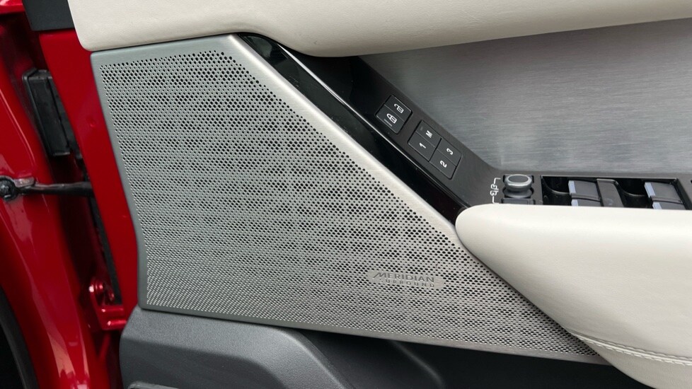 Used Land Rover Range Rover Velar 2021 for sale - 76869212: Photo 36