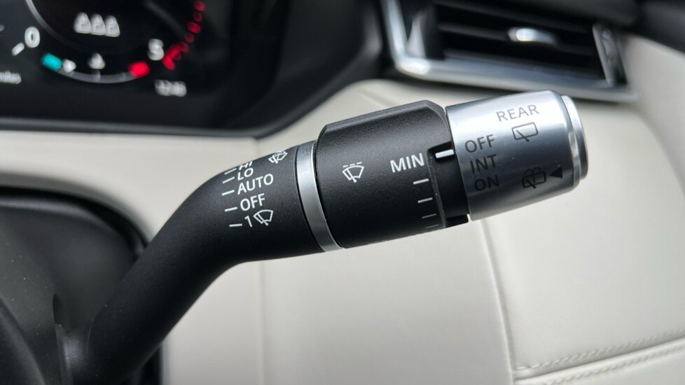 Used Land Rover Range Rover Velar 2021 for sale - 76869212: Photo 39