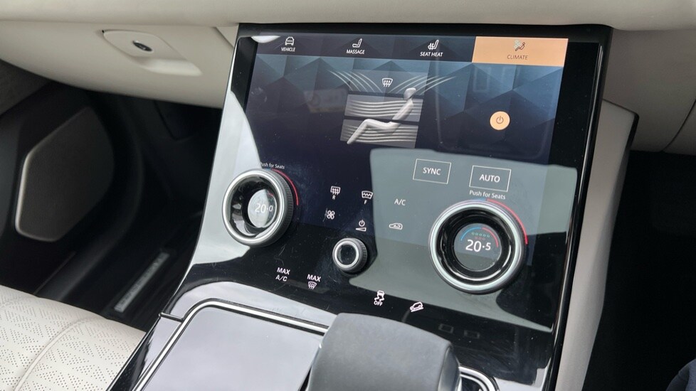 Used Land Rover Range Rover Velar 2021 for sale - 76869212: Photo 45
