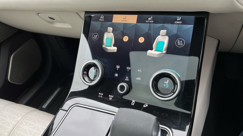 Used Land Rover Range Rover Velar 2021 for sale - 76869212: Photo 47