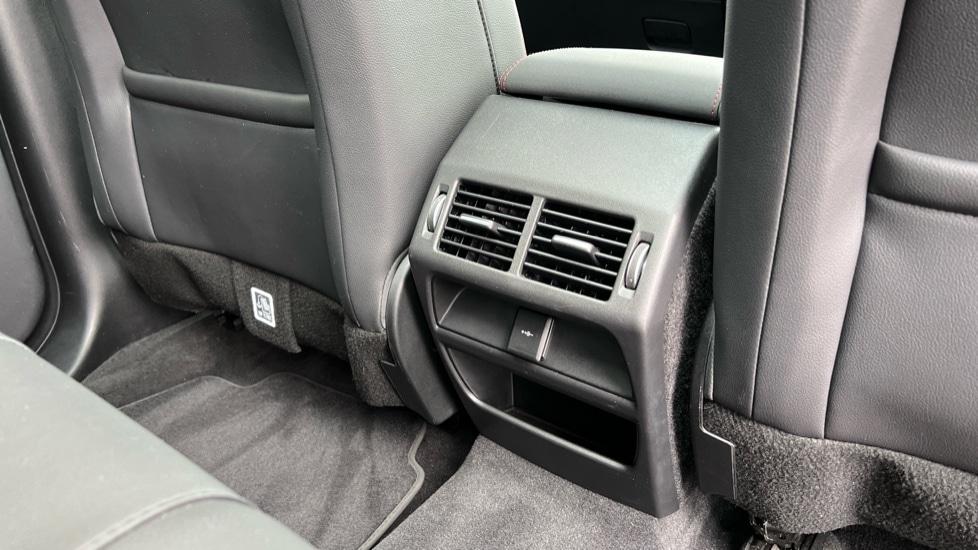 Used Land Rover Discovery Sport 2022 for sale - 76044425: Photo 18