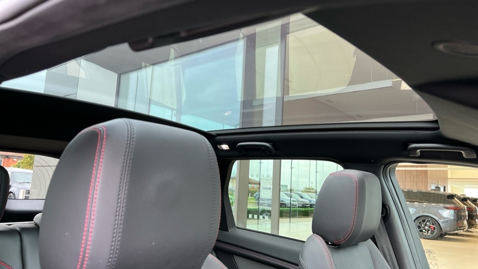 Used Land Rover Discovery Sport 2022 for sale - 76044425: Photo 21