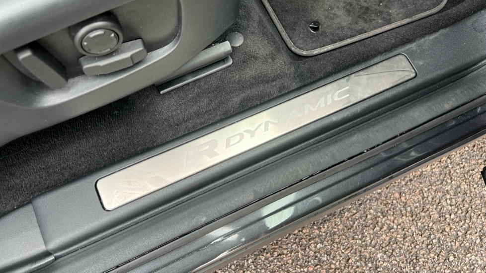 Used Land Rover Discovery Sport 2022 for sale - 76044425: Photo 24