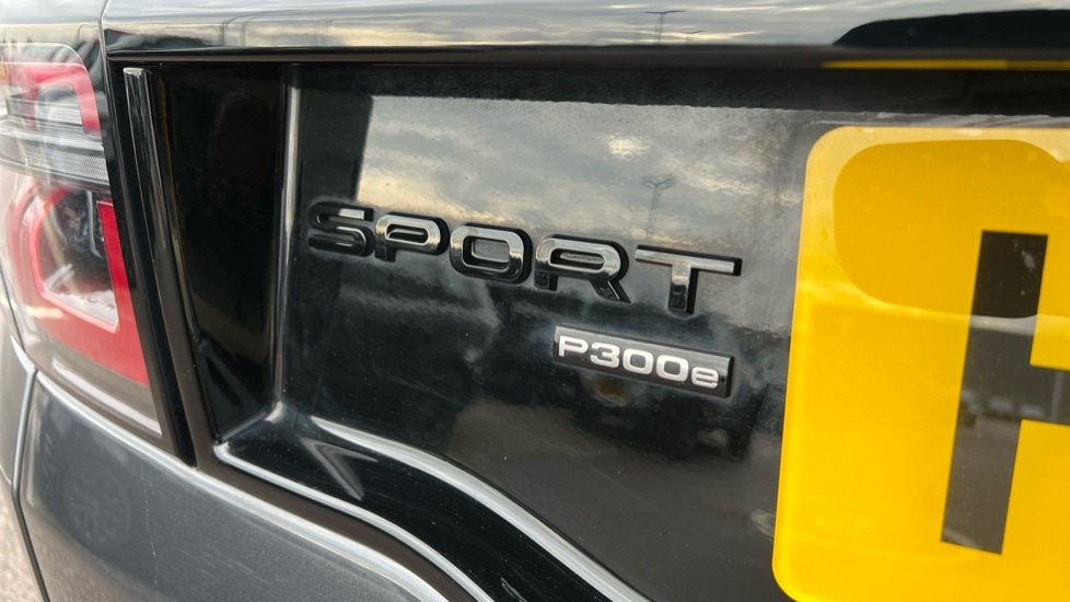 Used Land Rover Discovery Sport 2022 for sale - 76044425: Photo 30