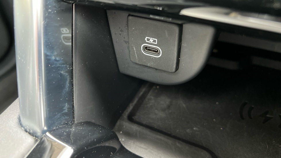 Used Land Rover Discovery Sport 2022 for sale - 76044425: Photo 44